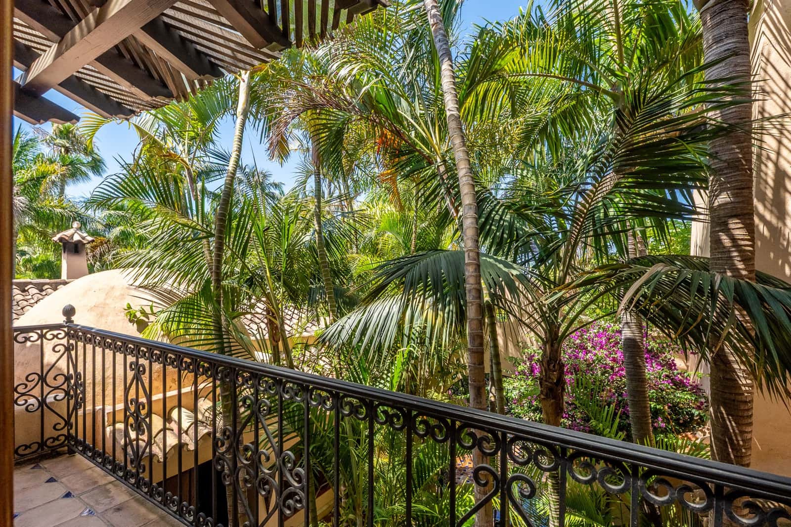 8 bedroom Villa for holiday rental in Marbella with pool garage - € 12,000 (Ref: 9961112)