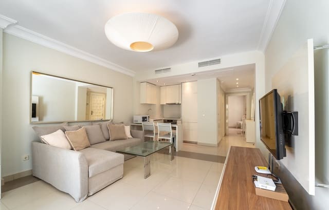 1 bedroom Apartment for sale in Marbella with pool garage - € 1,750,000 (Ref: 9962318)