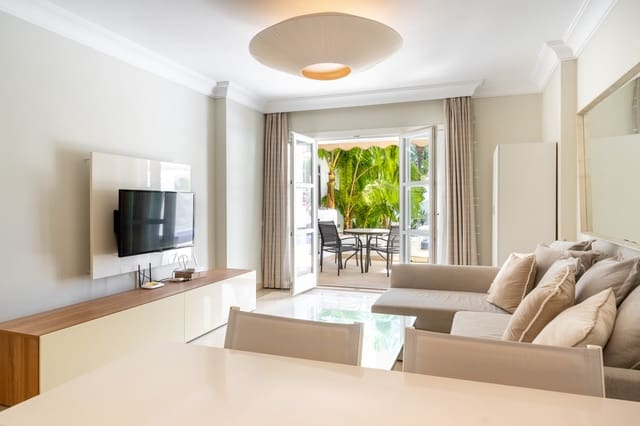 1 bedroom Apartment for sale in Marbella with pool garage - € 1,750,000 (Ref: 9962318)