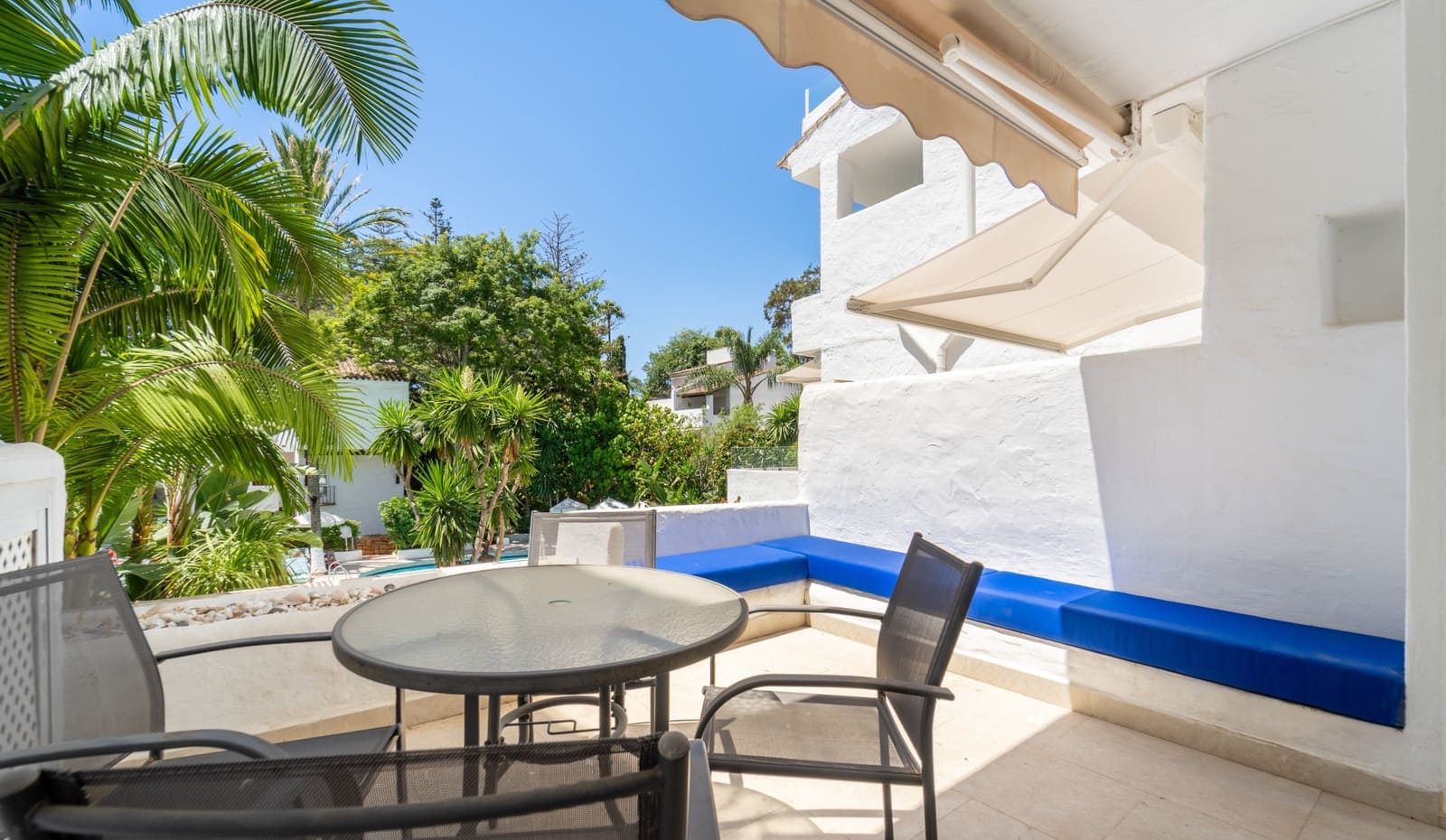 1 quarto Apartamento para venda em Marbella com piscina garagem - 1 750 000 € (Ref: 9962318)