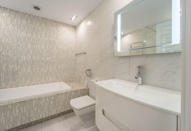 1 bedroom Apartment for sale in Marbella with pool garage - € 1,750,000 (Ref: 9962318)