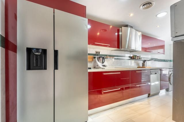 Casa de 5 habitaciones en Marbella en alquiler vacacional con piscina garaje - 7.500 € (Ref: 9965673)