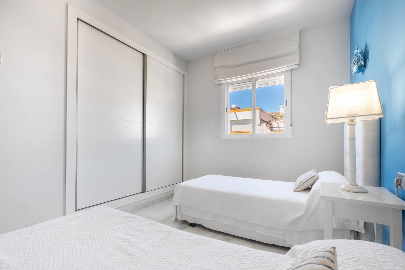 5 bedroom Townhouse for holiday rental in Marbella with pool garage - € 7,500 (Ref: 9965673)