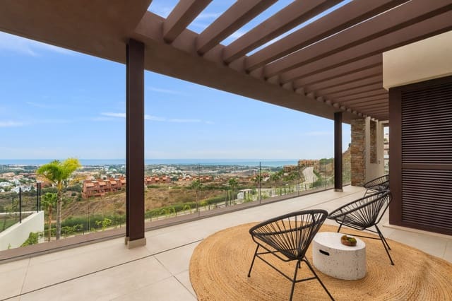 5 bedroom Villa for sale in Benahavís with pool garage - € 2,340,000 (Ref: 9966316)