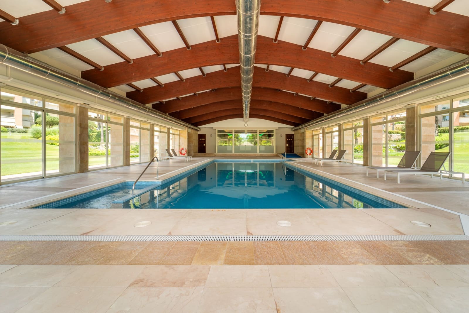 2 sovrum Lägenhet att hyra i Marbella med pool garage - 4 600 € (Ref: 9971445)