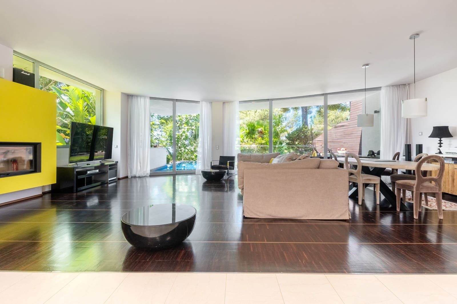 4 soveværelse Semi-Rækkehus til salg i Marbella med swimmingpool garage - € 2.700.000 (Ref: 9978479)