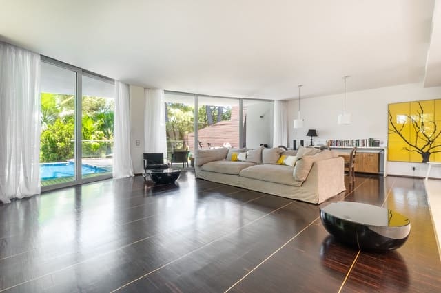 4 soveværelse Semi-Rækkehus til salg i Marbella med swimmingpool garage - € 2.700.000 (Ref: 9978479)
