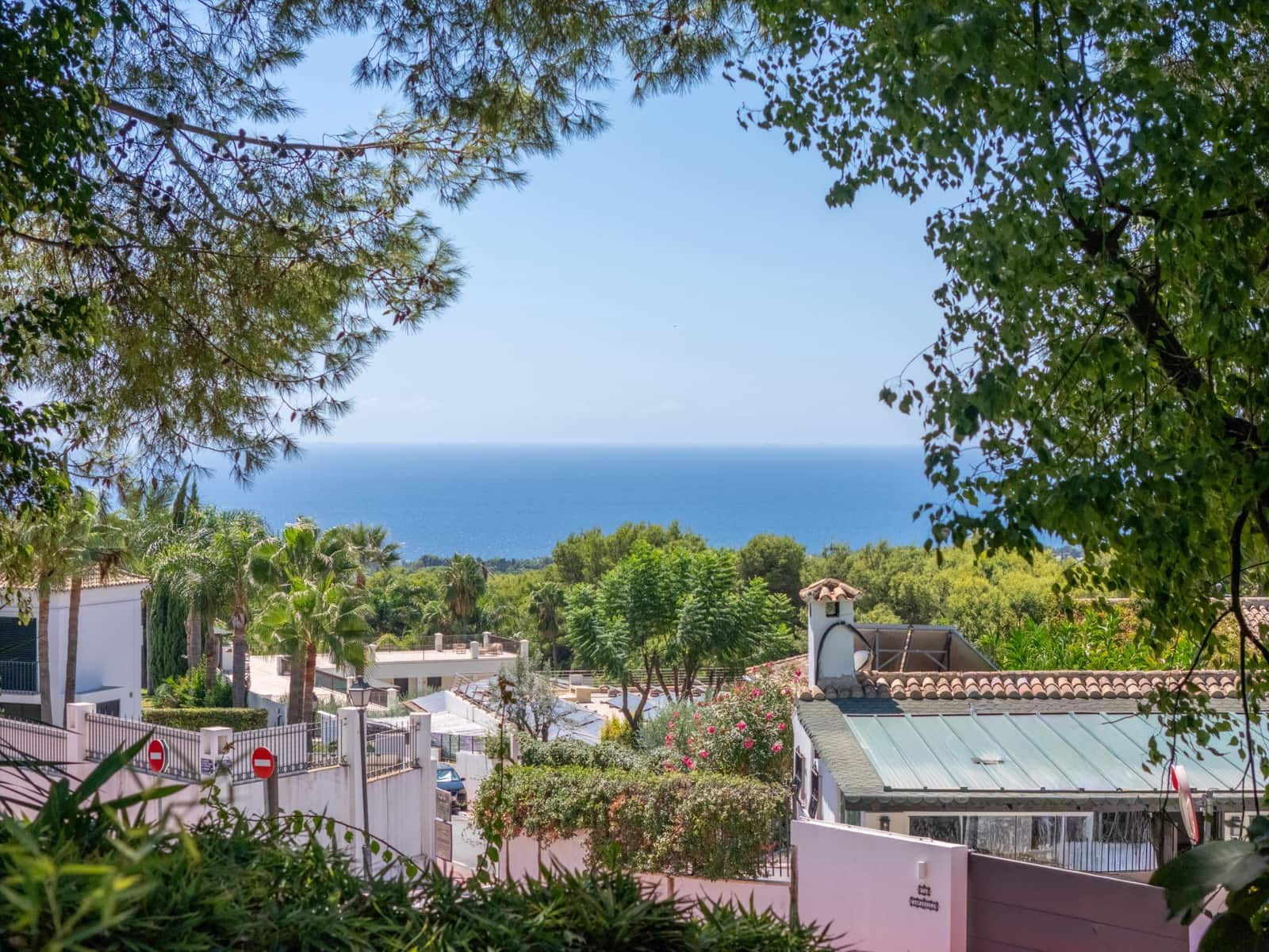 4 sovrum Semi-fristående Villa till salu i Marbella med pool garage - 2 700 000 € (Ref: 9978479)