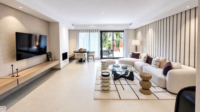 5 soveværelse Byhus til leje i Marbella med swimmingpool garage - € 10.000 (Ref: 9981343)
