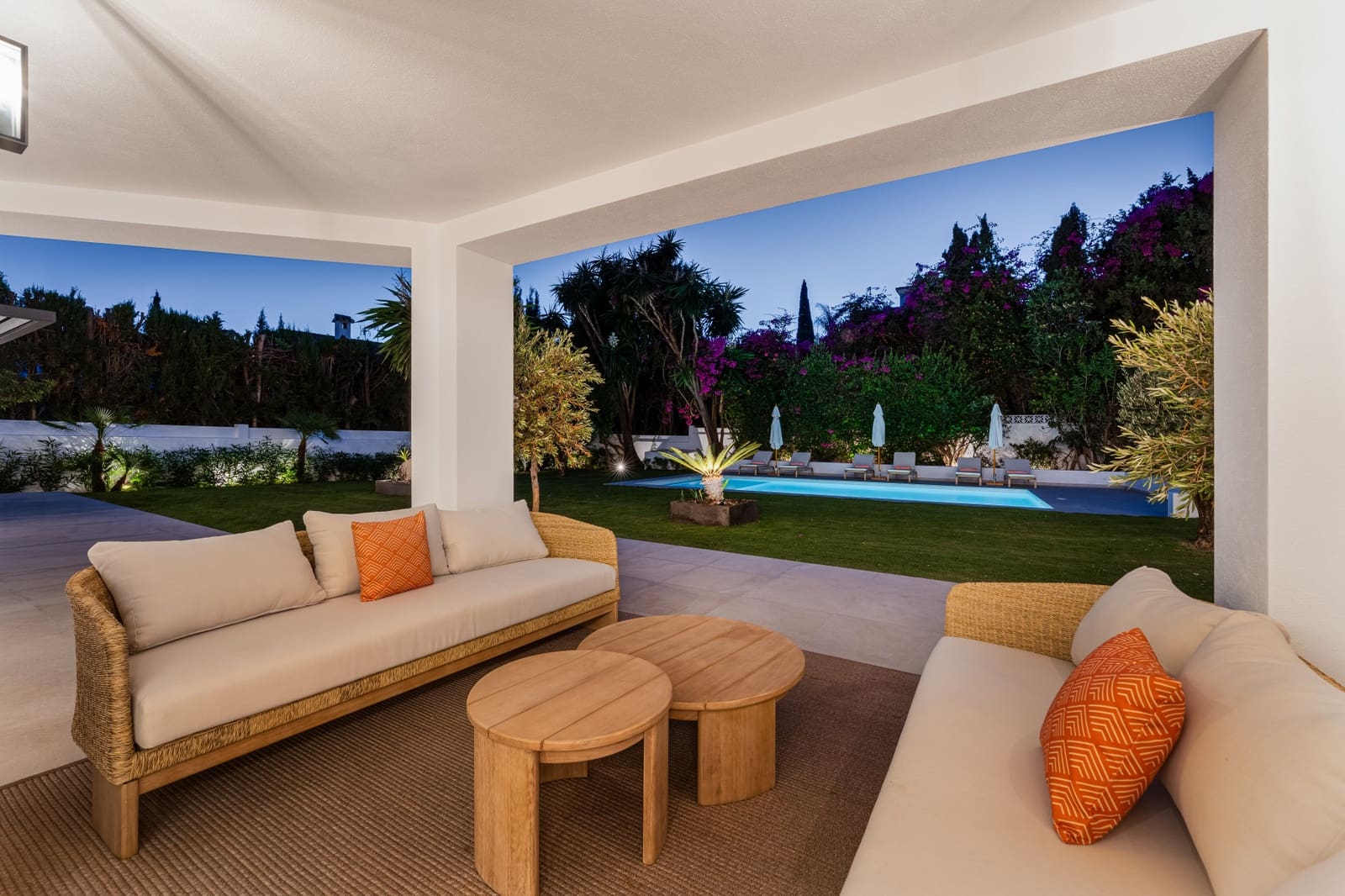 4 quarto Moradia para venda em Marbella com piscina garagem - 3 850 000 € (Ref: 9984539)