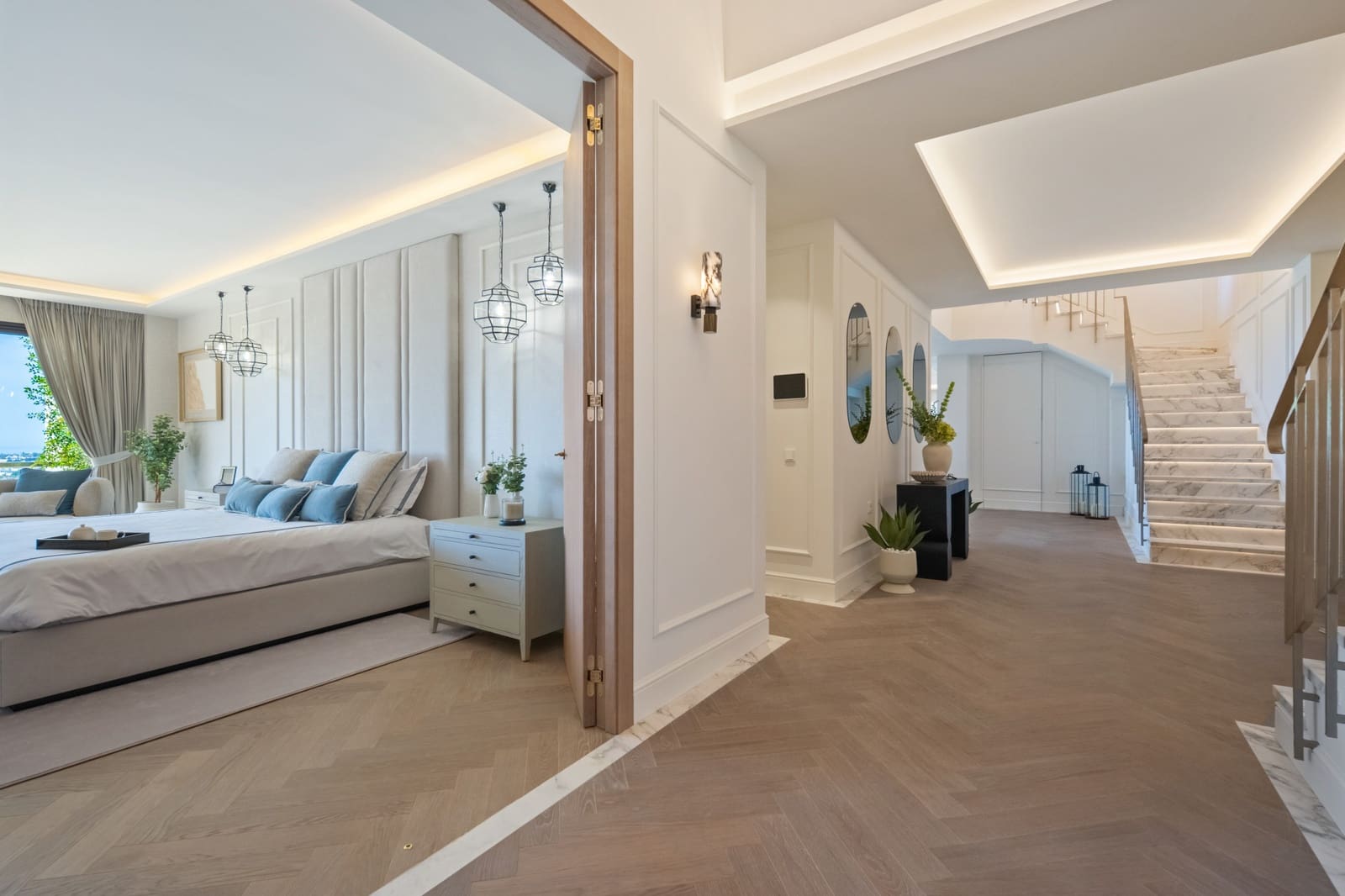 5 soveværelse Penthouse til salg i Nueva Andalucia med swimmingpool garage - € 6.900.000 (Ref: 9984540)