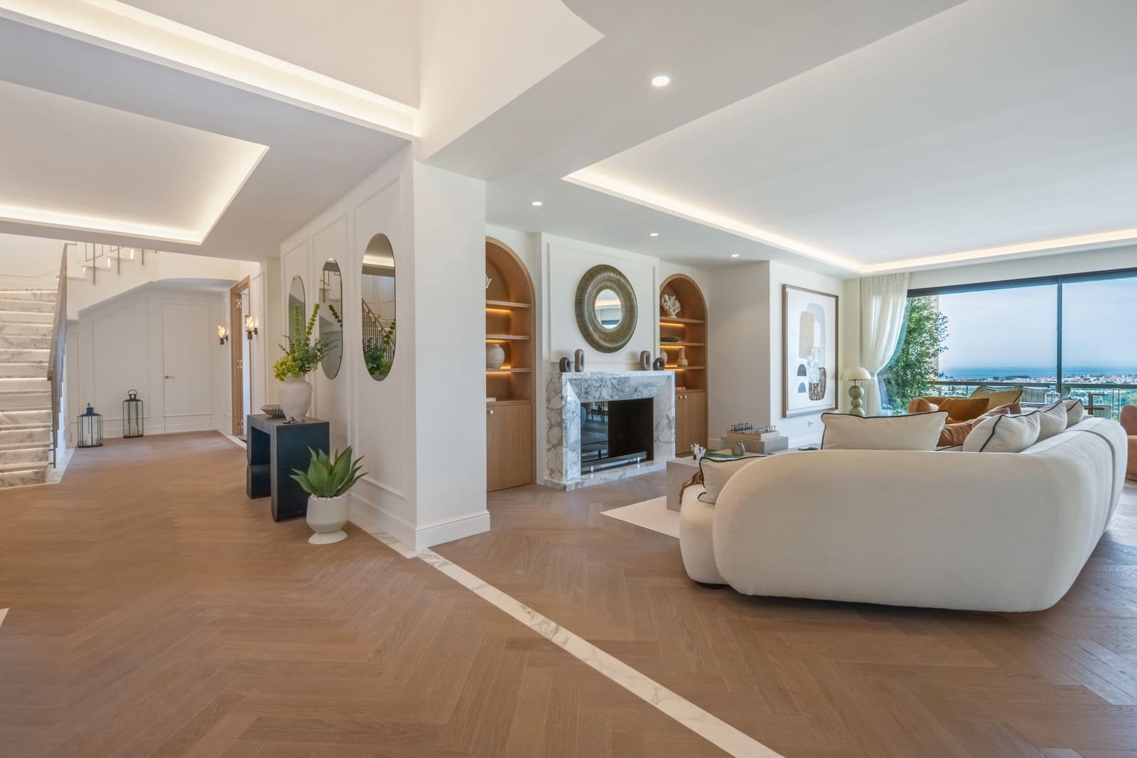 5 soveværelse Penthouse til salg i Nueva Andalucia med swimmingpool garage - € 6.900.000 (Ref: 9984540)