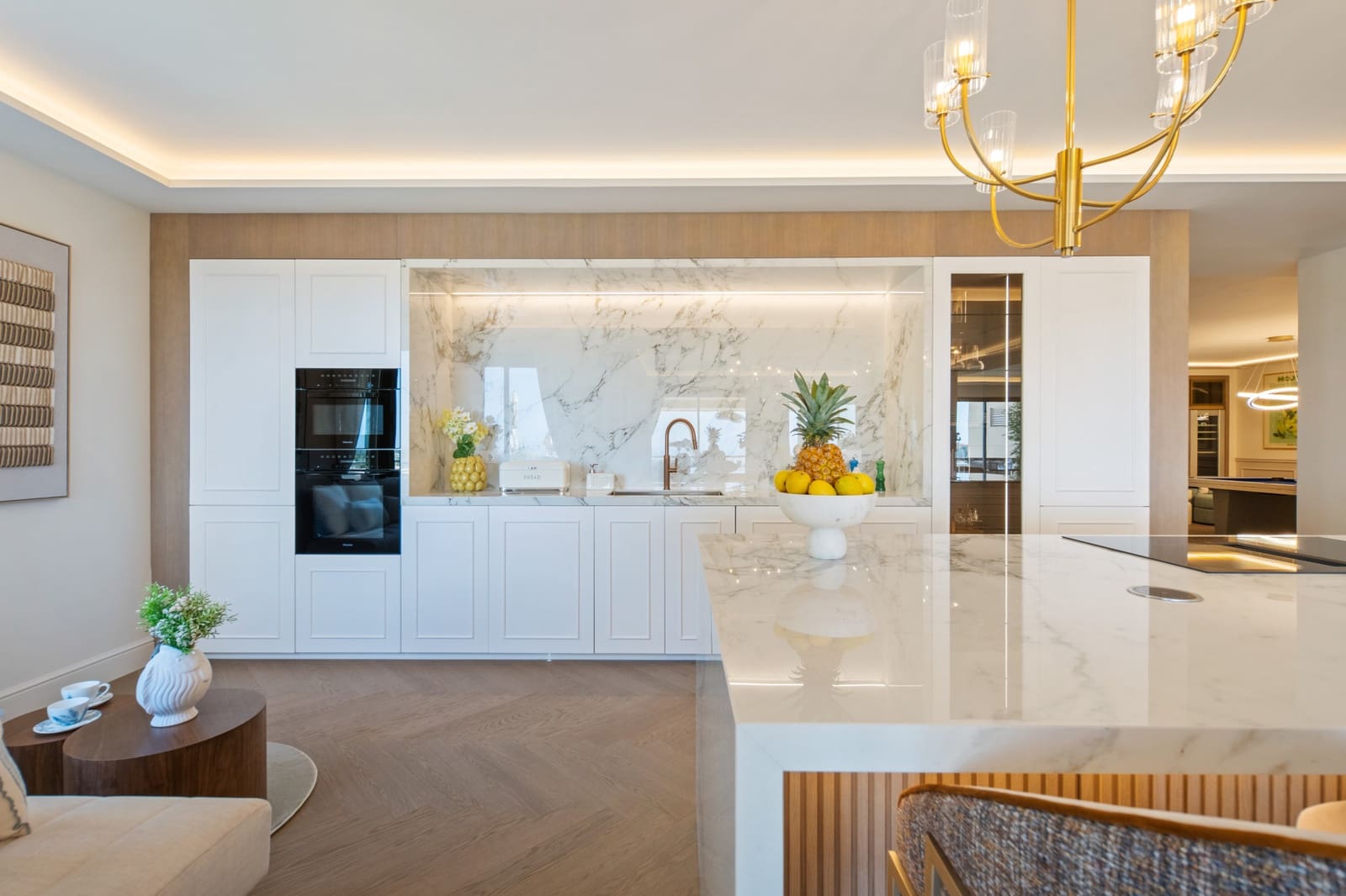 5 soveværelse Penthouse til salg i Nueva Andalucia med swimmingpool garage - € 6.900.000 (Ref: 9984540)