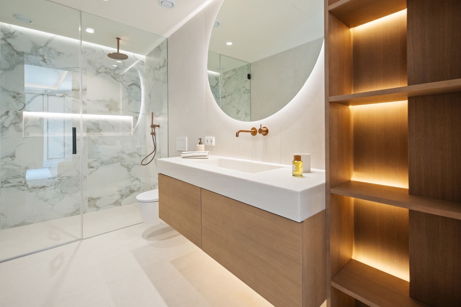 5 soveværelse Penthouse til salg i Nueva Andalucia med swimmingpool garage - € 6.900.000 (Ref: 9984540)