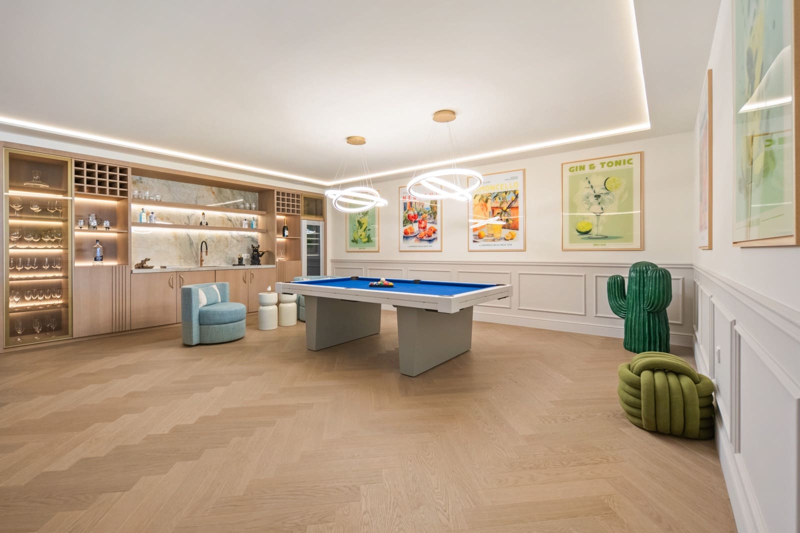 5 soveværelse Penthouse til salg i Nueva Andalucia med swimmingpool garage - € 6.900.000 (Ref: 9984540)
