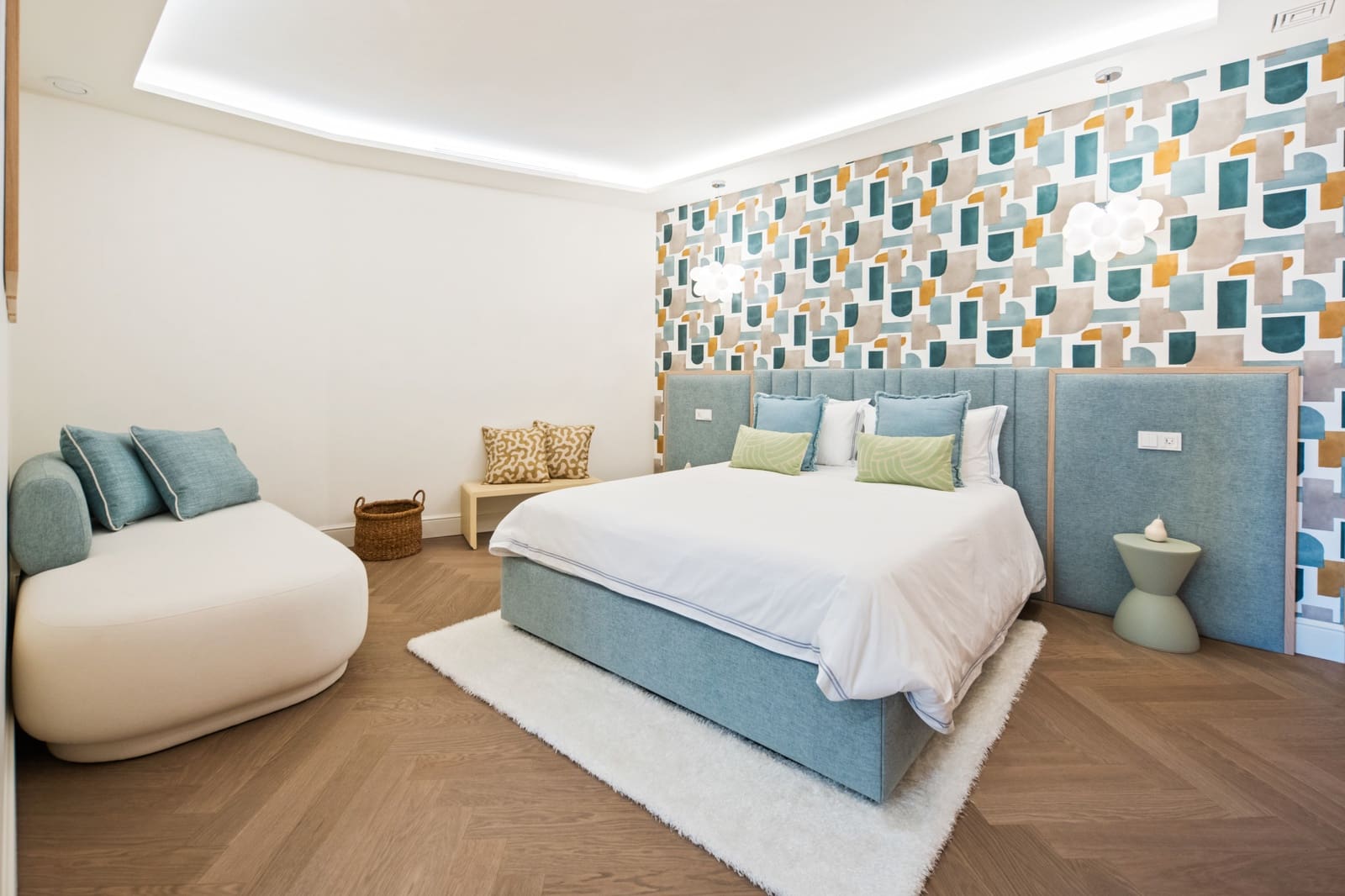 5 soveværelse Penthouse til salg i Nueva Andalucia med swimmingpool garage - € 6.900.000 (Ref: 9984540)