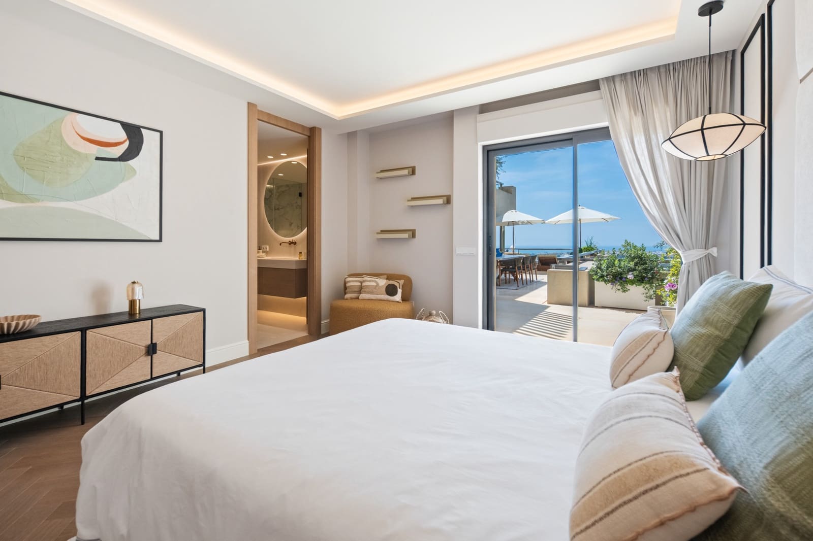 5 soveværelse Penthouse til salg i Nueva Andalucia med swimmingpool garage - € 6.900.000 (Ref: 9984540)