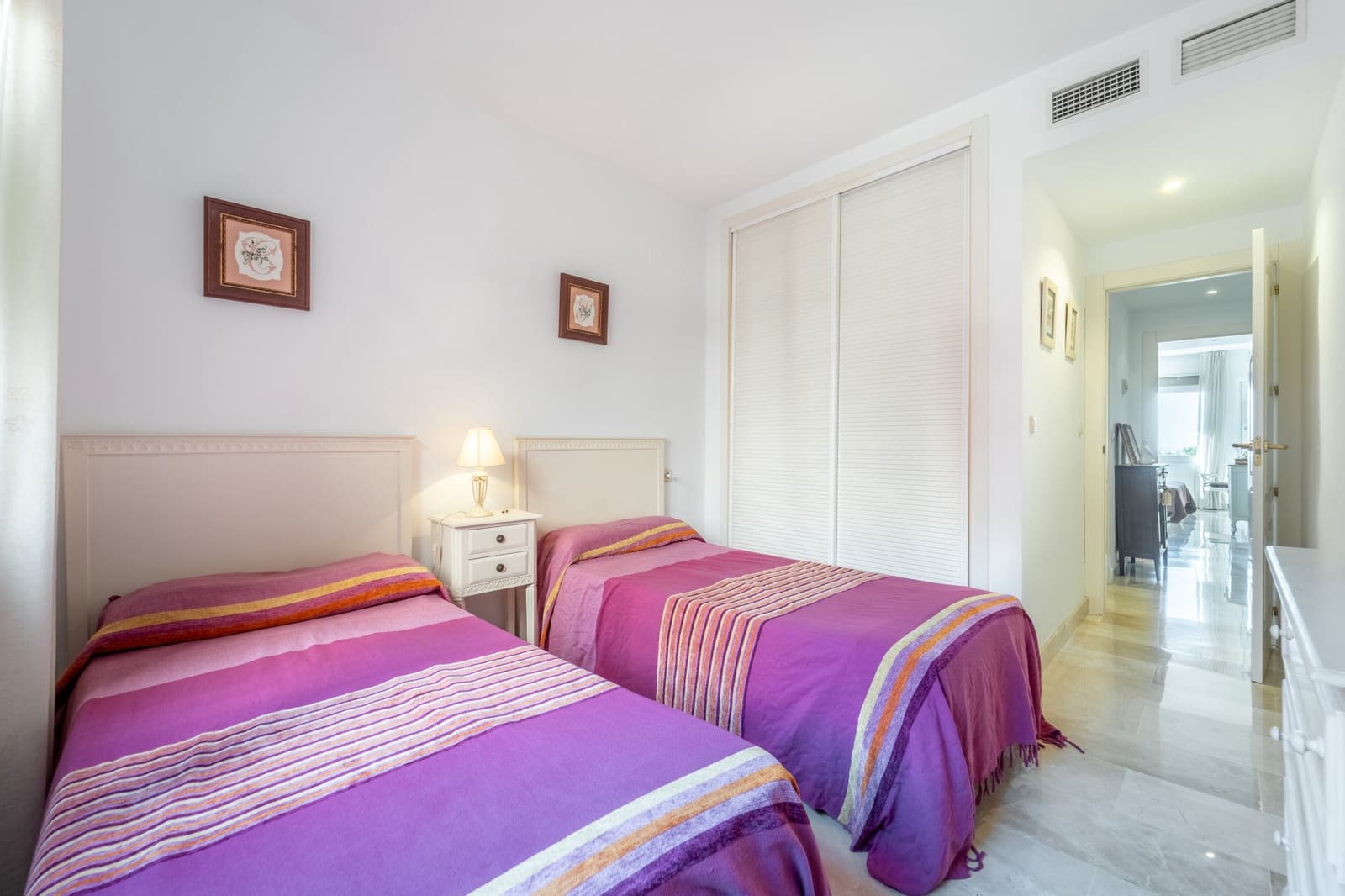 2 sypialnia Apartament na sprzedaż w Marbella z basenem garażem - 795 000 € (Ref: 9984541)