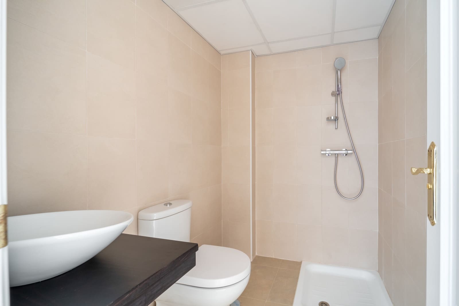 3 quarto Moradia Geminada para venda em Marbella com piscina garagem - 1 400 000 € (Ref: 9990382)