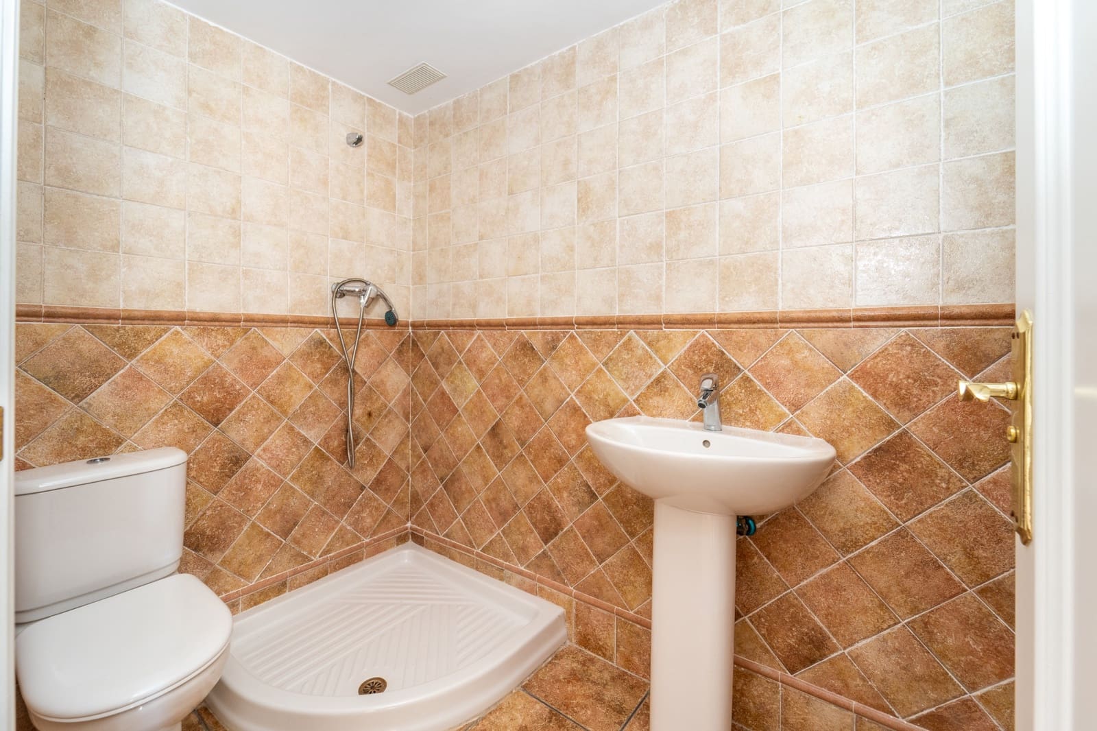 3 quarto Moradia Geminada para venda em Marbella com piscina garagem - 1 400 000 € (Ref: 9990382)