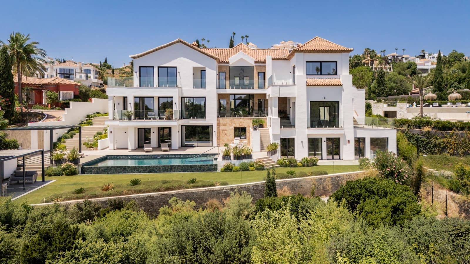 Chalet de 6 habitaciones en Los Flamingos en venta con piscina garaje - 6.480.000 € (Ref: 9993919)