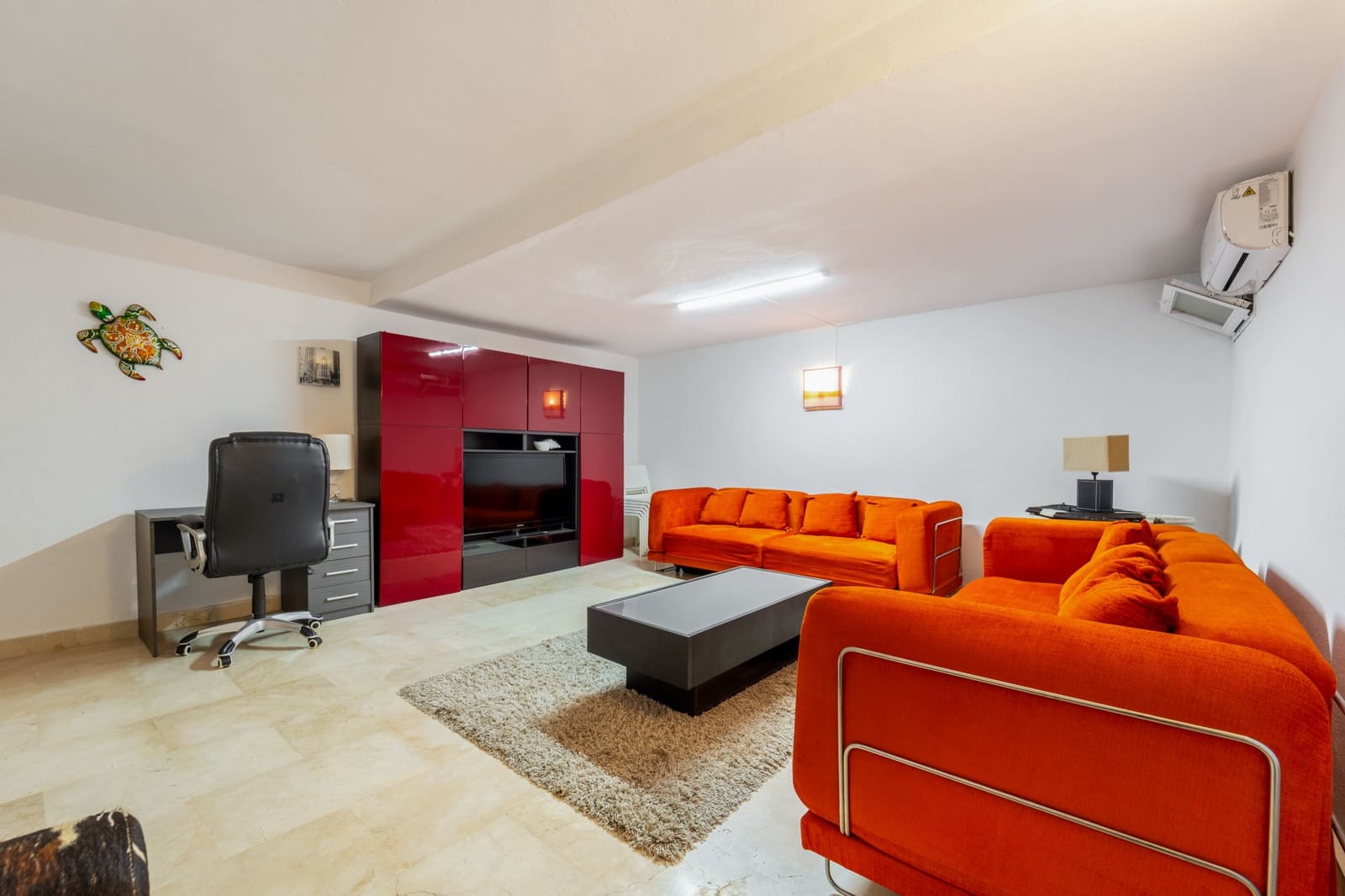 3 sypialnia Dom na sprzedaż w Estepona z basenem garażem - 795 000 € (Ref: 9998794)