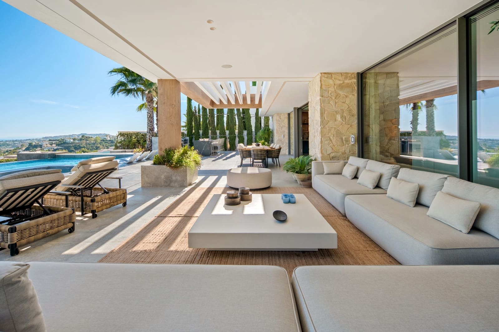 6 slaapkamer Villa te koop in Benahavis met zwembad garage - € 10.495.000 (Ref: 9998795)