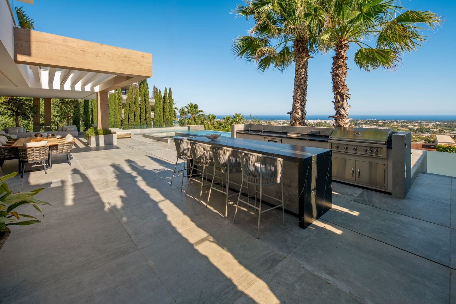 6 slaapkamer Villa te koop in Benahavis met zwembad garage - € 10.495.000 (Ref: 9998795)