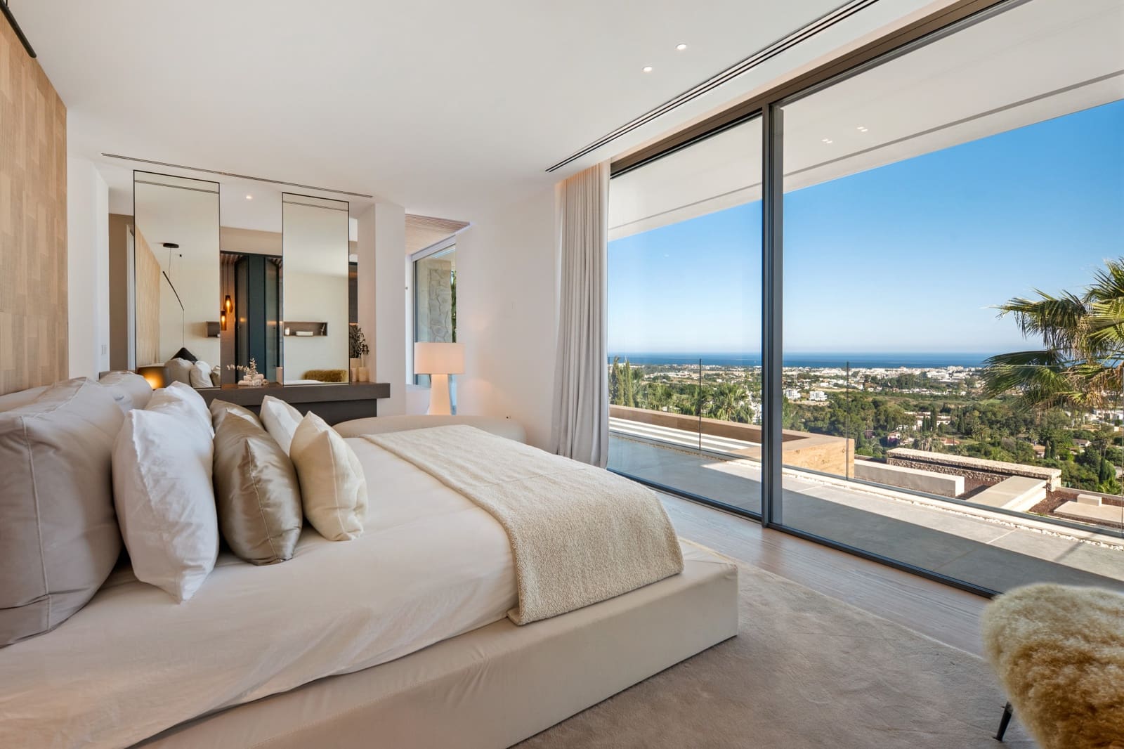 6 slaapkamer Villa te koop in Benahavis met zwembad garage - € 10.495.000 (Ref: 9998795)