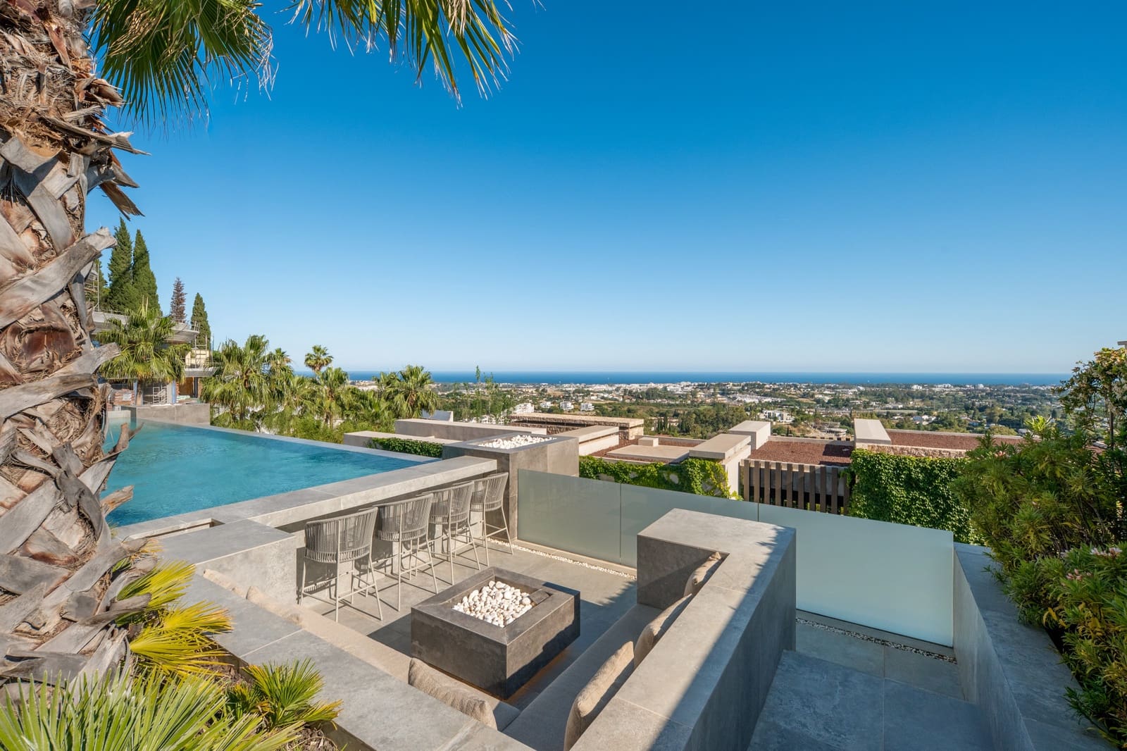6 slaapkamer Villa te koop in Benahavis met zwembad garage - € 10.495.000 (Ref: 9998795)