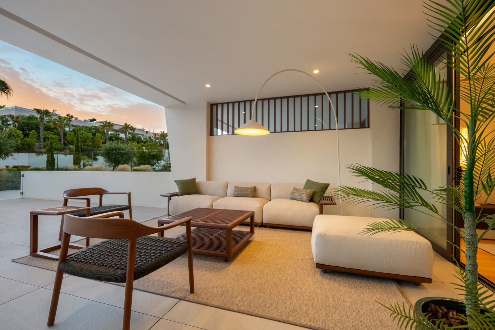 4 chambre Appartement à vendre à Marbella avec piscine garage - 4 850 000 € (Ref: 9998796)