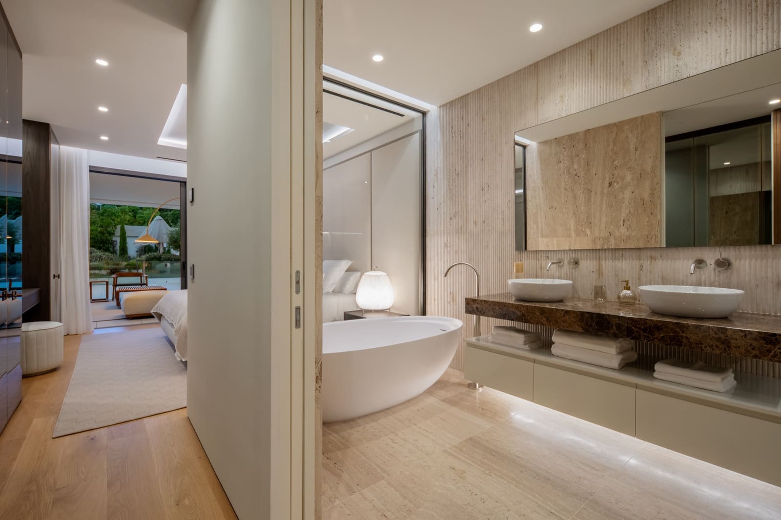 4 chambre Appartement à vendre à Marbella avec piscine garage - 4 850 000 € (Ref: 9998796)