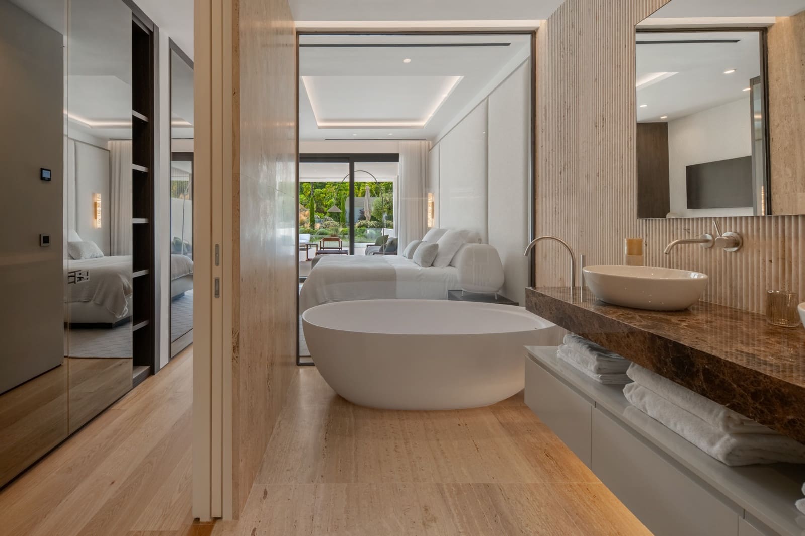 4 chambre Appartement à vendre à Marbella avec piscine garage - 4 850 000 € (Ref: 9998796)