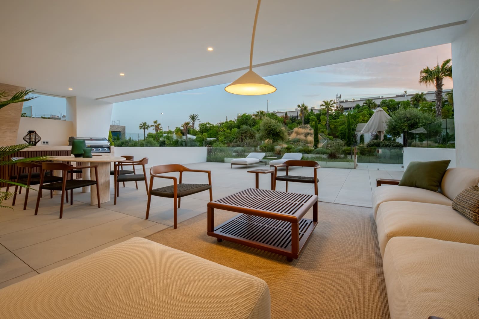 4 chambre Appartement à vendre à Marbella avec piscine garage - 4 850 000 € (Ref: 9998796)