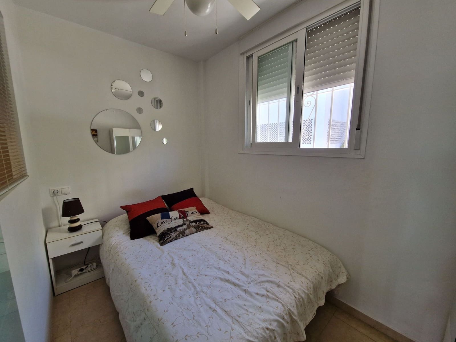 2 bedroom Apartment for sale in Nueva Andalucia with pool garage - € 298,000 (Ref: 10033061)