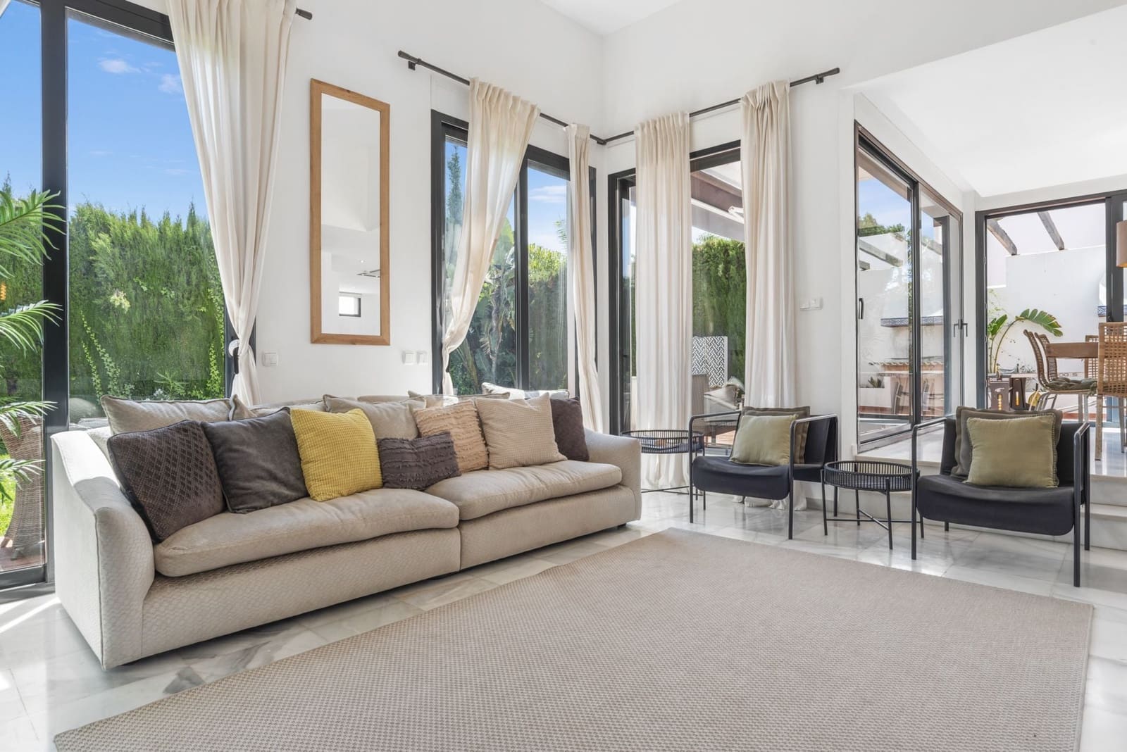 Chalet de 6 habitaciones en Marbella en venta con piscina garaje - 1.400.000 € (Ref: 10043598)