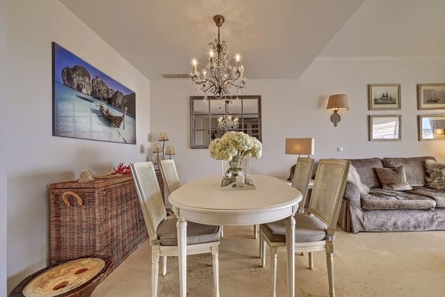 3 soveværelse Penthouse til salg i Nueva Andalucia, Marbella med swimmingpool garage - € 1.200.000 (Ref: 10045853)