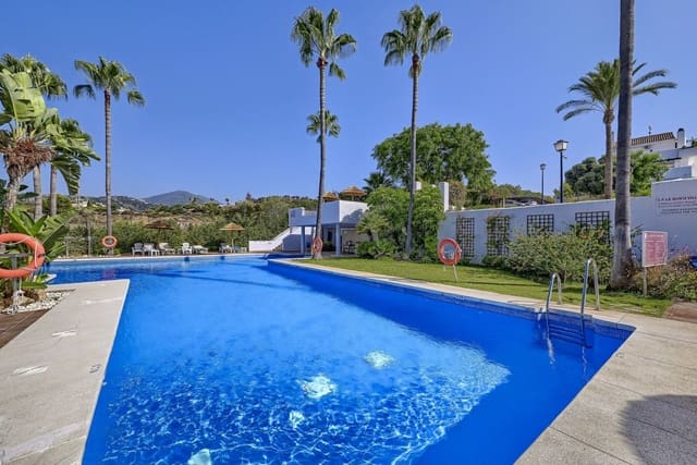 3 soveværelse Penthouse til salg i Nueva Andalucia, Marbella med swimmingpool garage - € 1.200.000 (Ref: 10045853)