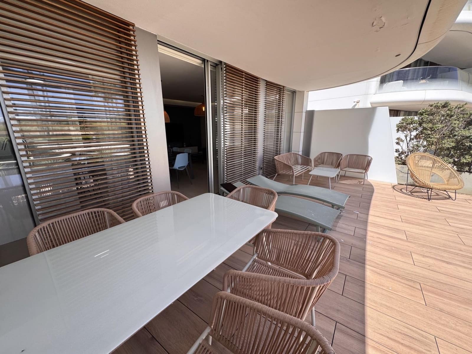 2 sypialnia Apartament na sprzedaż w Estepona z basenem garażem - 898 000 € (Ref: 10074789)