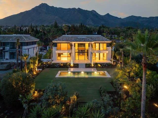 6 slaapkamer Villa te koop in Sierra Blanca, Marbella met zwembad - € 9.300.000 (Ref: 10088650)