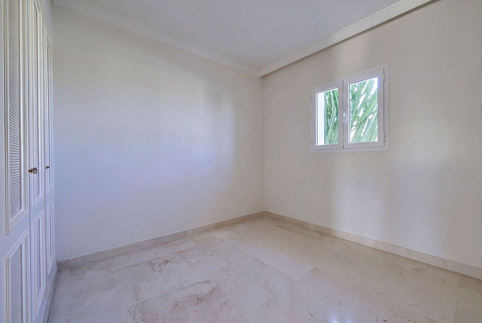 Apartamento de 2 habitaciones en La Quinta en venta - 475.000 € (Ref: 10111117)