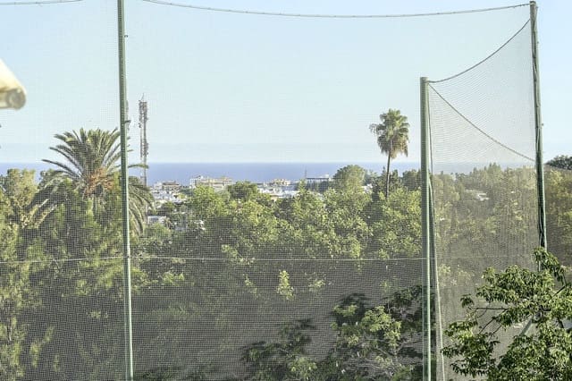 Apartamento de 2 habitaciones en La Quinta, Benahavís en venta - 475.000 € (Ref: 10111117)