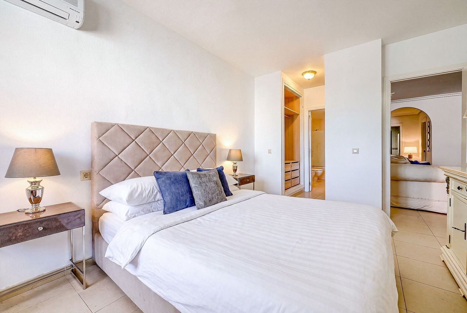 2 quarto Apartamento para venda em Nueva Andalucia com piscina garagem - 520 000 € (Ref: 10118665)