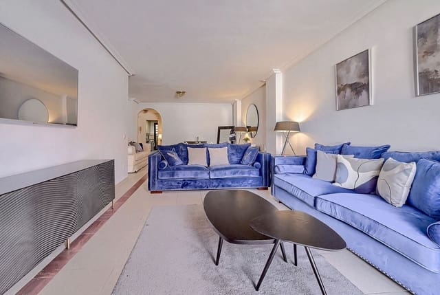 2 camera da letto Appartamento in vendita in Las Brisas, Marbella con piscina garage - 520.000 € (Rif: 10118665)