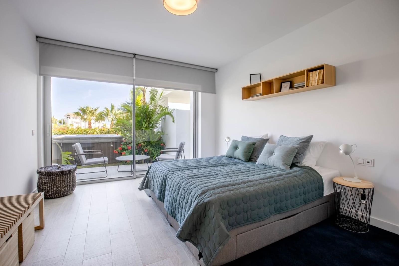 2 bedroom Apartment for sale in Casares - € 545,000 (Ref: 3575780)