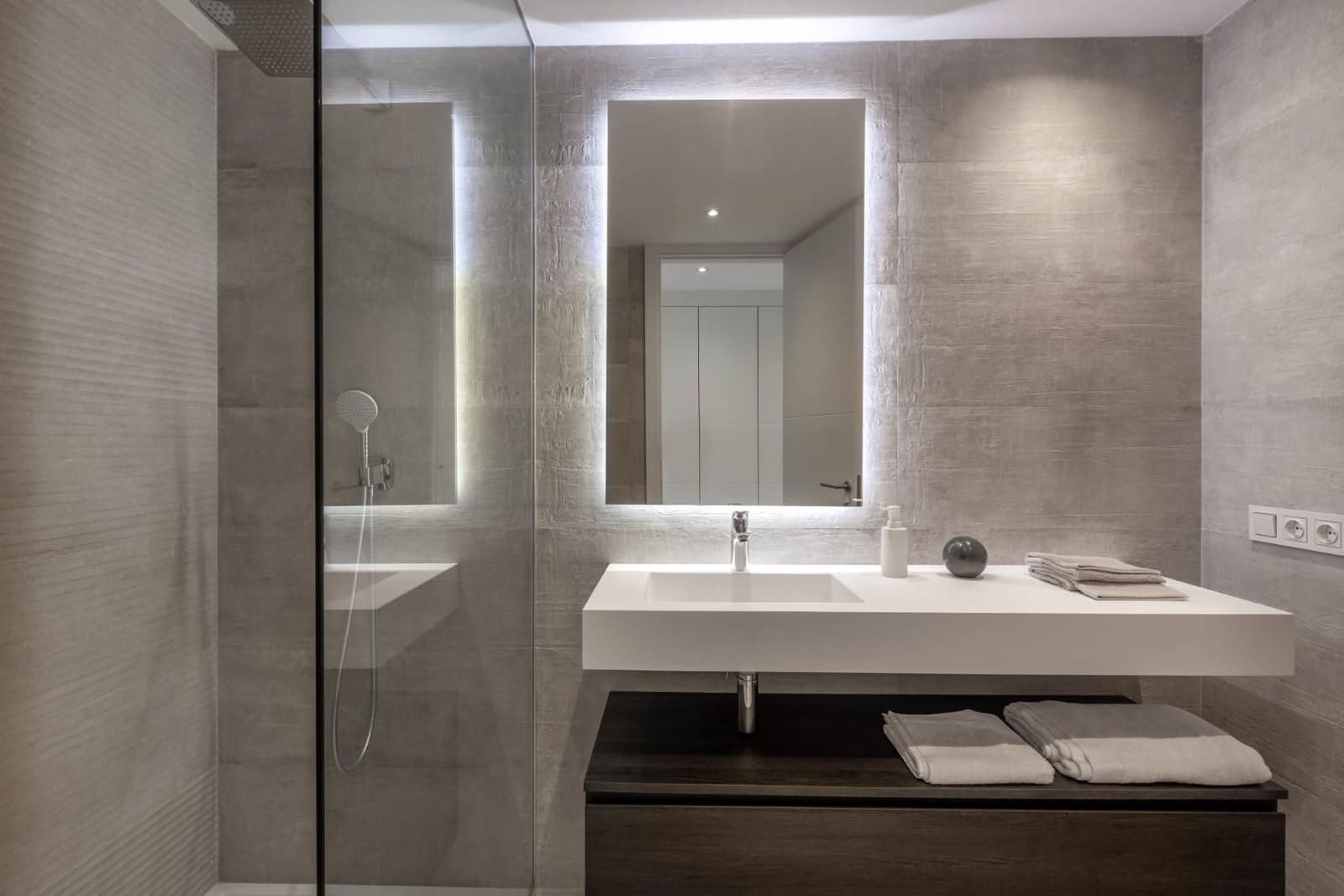 2 bedroom Apartment for sale in Casares - € 545,000 (Ref: 3575780)