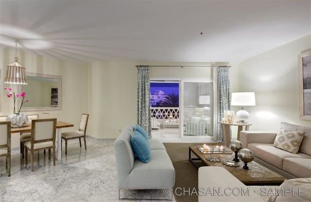 3 bedroom Apartment for sale in Puerto Banus, Marbella - € 1,300,000 (Ref: 3618754)