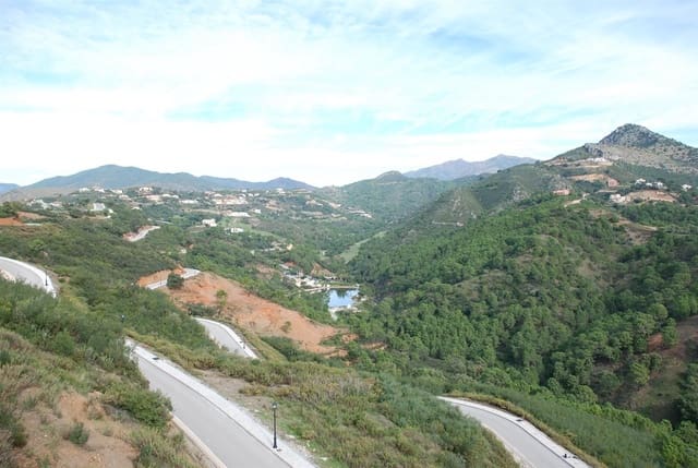 Tontti myytävänä paikassa Montemayor - Marbella Club, Benahavís - 445 000 € (Ref: 3618931)