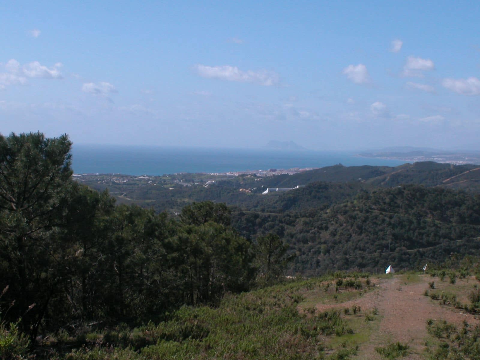 Byggetomt til salgs i Estepona - € 2 000 000 (Ref: 3618961)