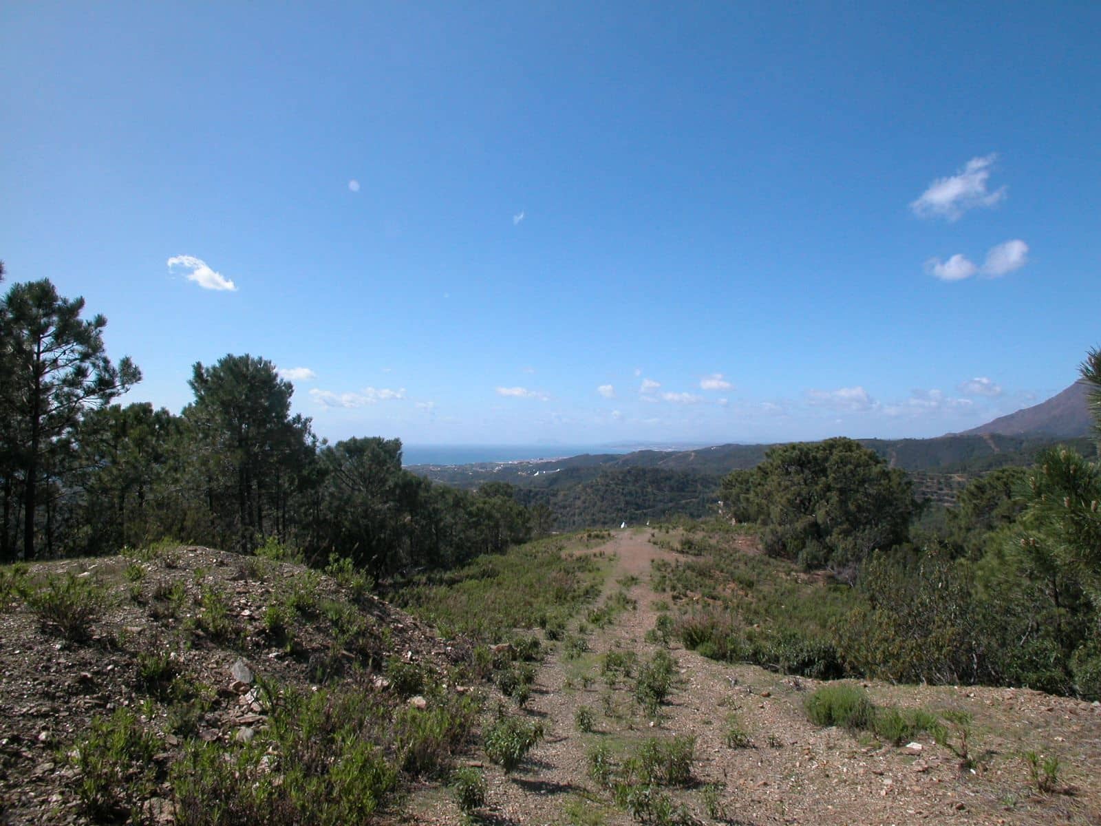 Byggetomt til salgs i Estepona - € 2 000 000 (Ref: 3618961)